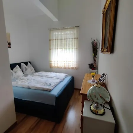 Lindenweg Apartment *